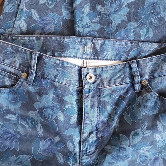 J Jill Jeans Women's Blue Floral Authentic Fit Slim Stretch Straight Leg Classic - Picture 7 of 7